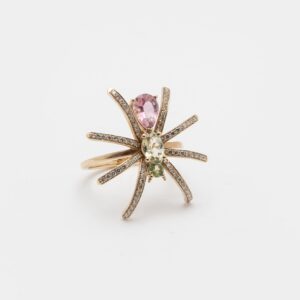 Anell aranya de Suárez. Or rosa amb peridot, citrí lemon, turmalina i diamants brown